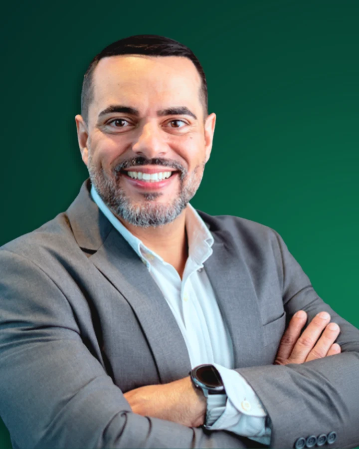 Aurélio Souza Moura